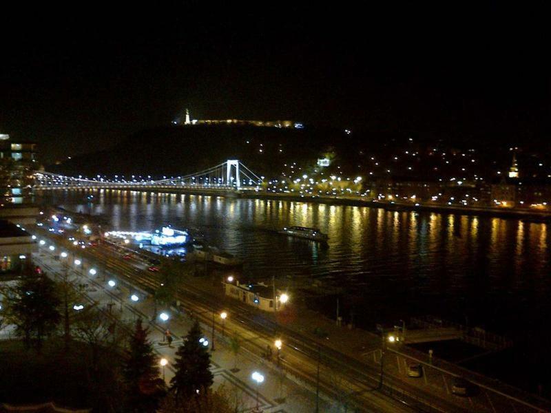 Vigado Square Panorama Apartment Budapešť Exteriér fotografie